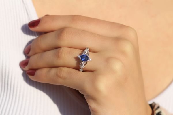 1,16 Karat Pırlanta Safir Yüzük