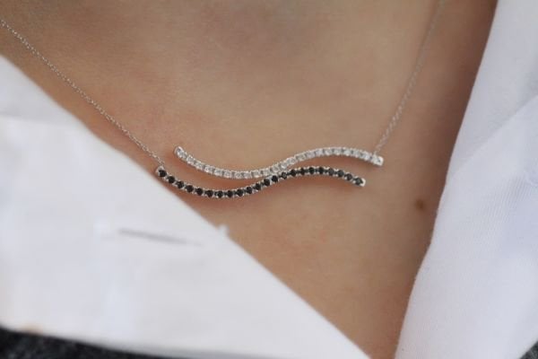 0,63 Karat Pırlanta Tasarım Kolye