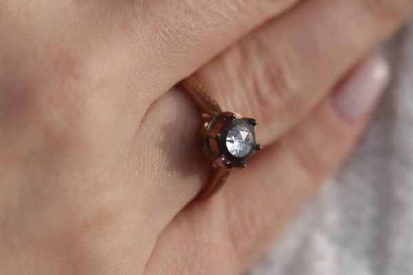 0,35 Karat Elmas Tektaş Yüzük